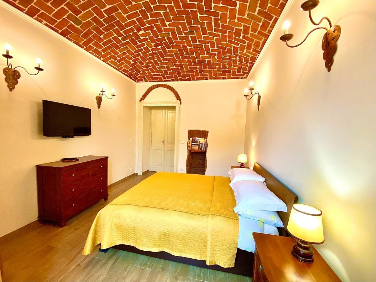 Exquisitely Renovated And Centrally Located Apartment With Free Parking Turyn Zewnętrze zdjęcie