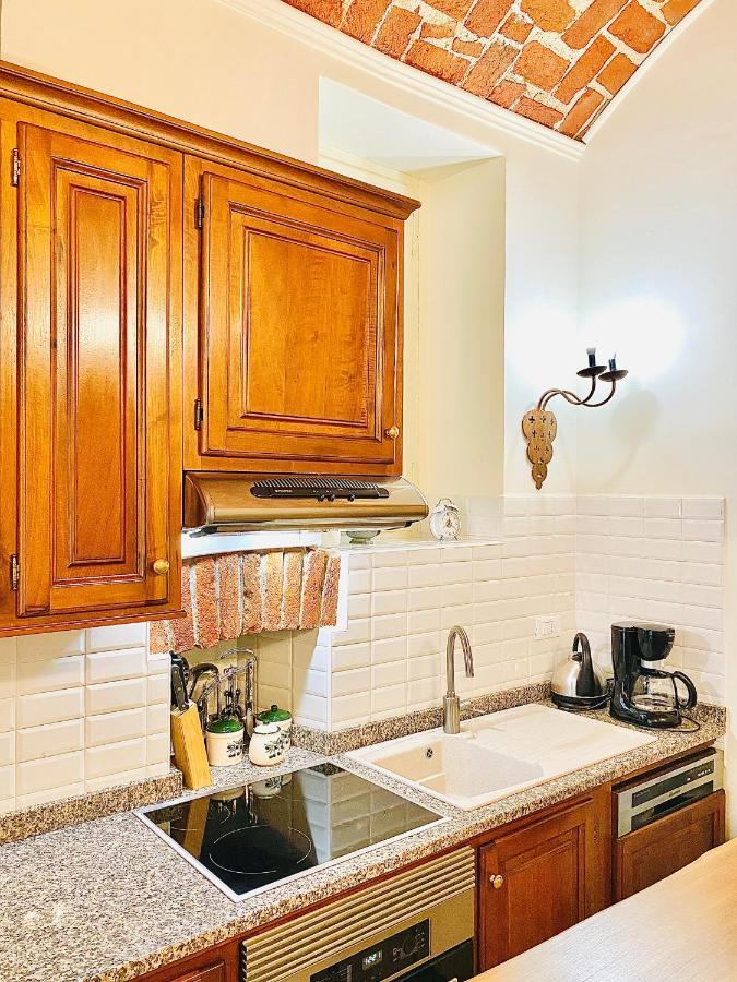 Exquisitely Renovated And Centrally Located Apartment With Free Parking Turyn Zewnętrze zdjęcie