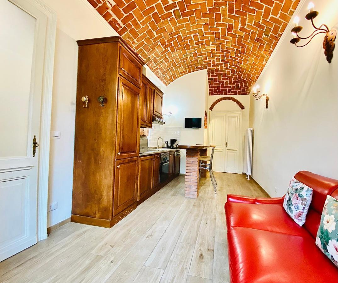 Exquisitely Renovated And Centrally Located Apartment With Free Parking Turyn Zewnętrze zdjęcie