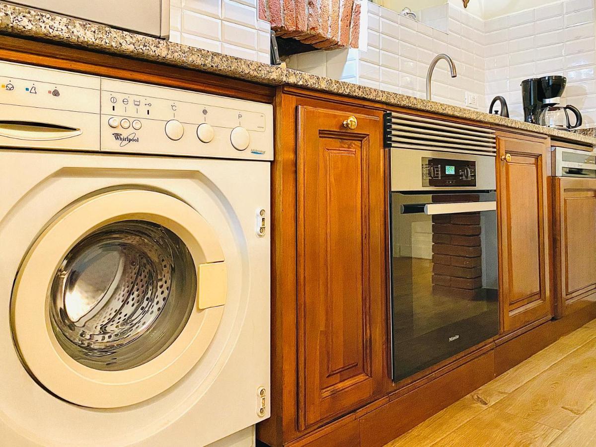 Exquisitely Renovated And Centrally Located Apartment With Free Parking Turyn Zewnętrze zdjęcie